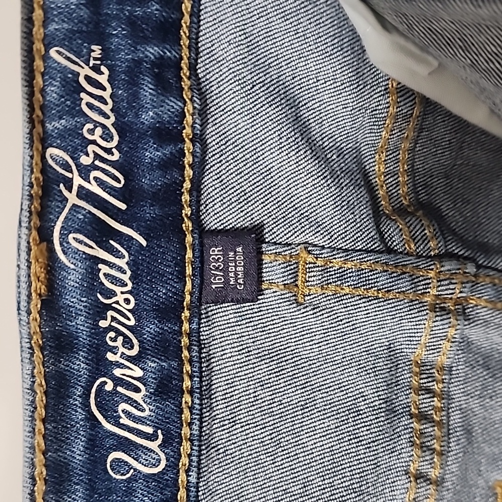 UNIVERSAL THREAD High Rise Kick Boot Crop Jeans 16 33 Patchwork Frayed Flare - Picture 8 of 12